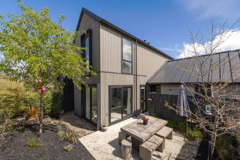 Photo of property in 3 Mulholland Drive, Jacks Point, 9371