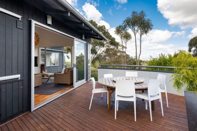 Photo of property in 57 Strome Road, Waiohiki, Napier, 4183