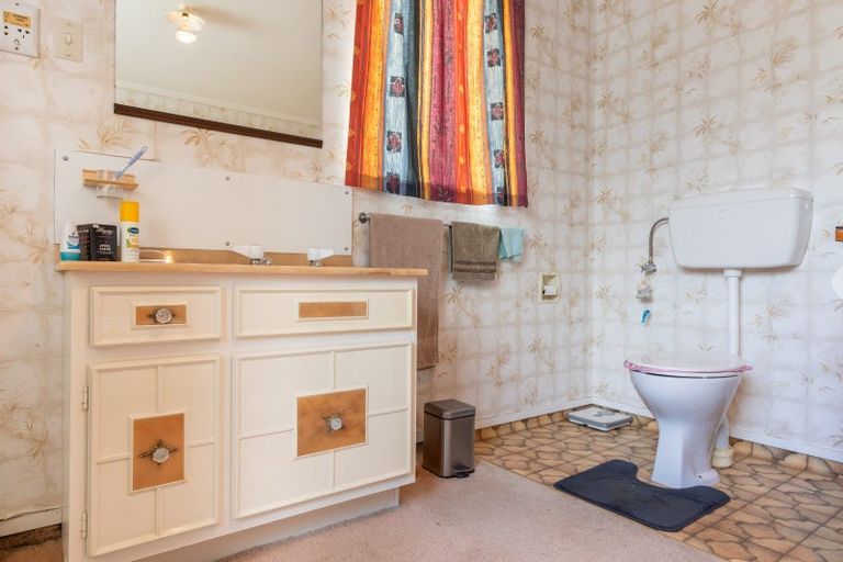 Photo of property in 10 Salisbury Street, Dannevirke, 4930