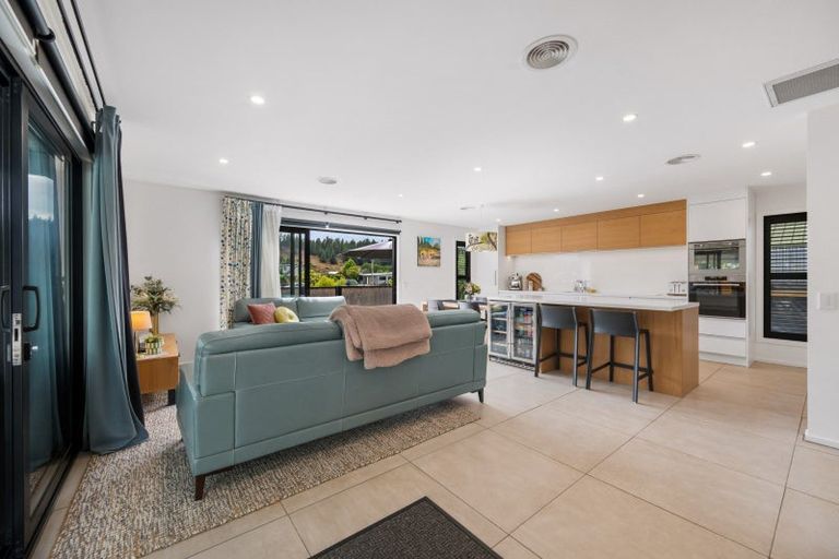 Photo of property in 83a Russell Street, Alexandra, 9320