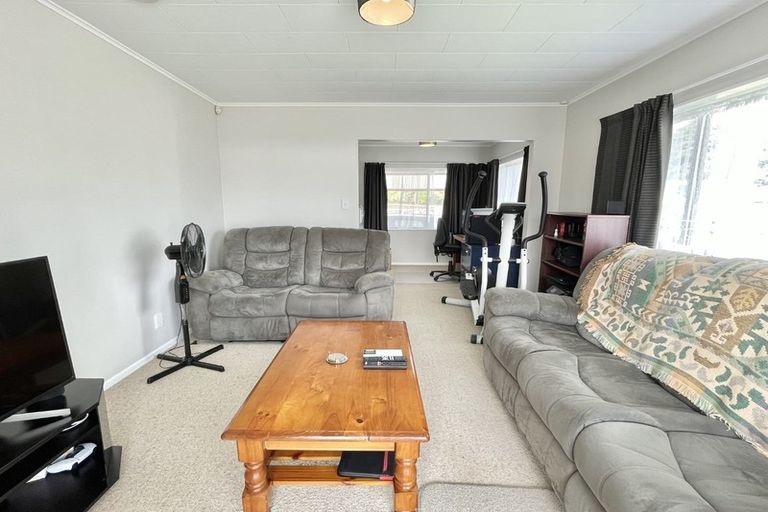 Photo of property in 1/59 Clouston Park Road, Clouston Park, Upper Hutt, 5018