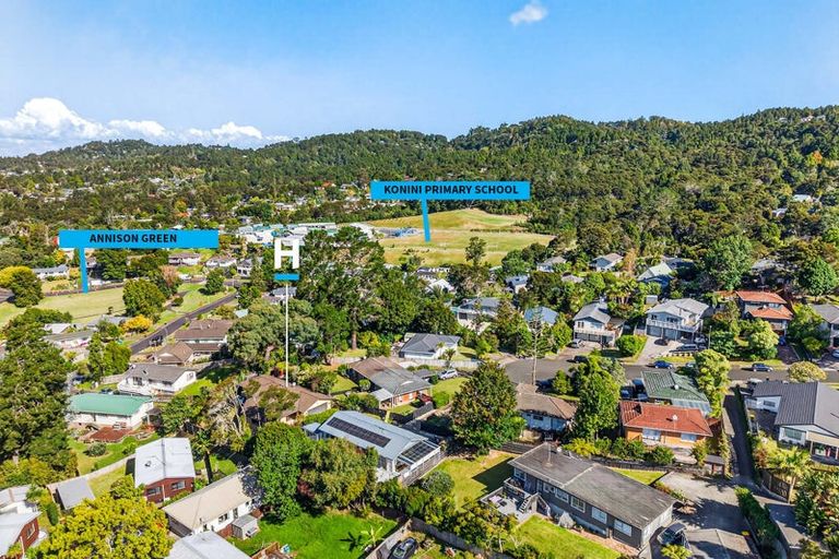 Photo of property in 20b Puketitiro Street, Glen Eden, Auckland, 0602