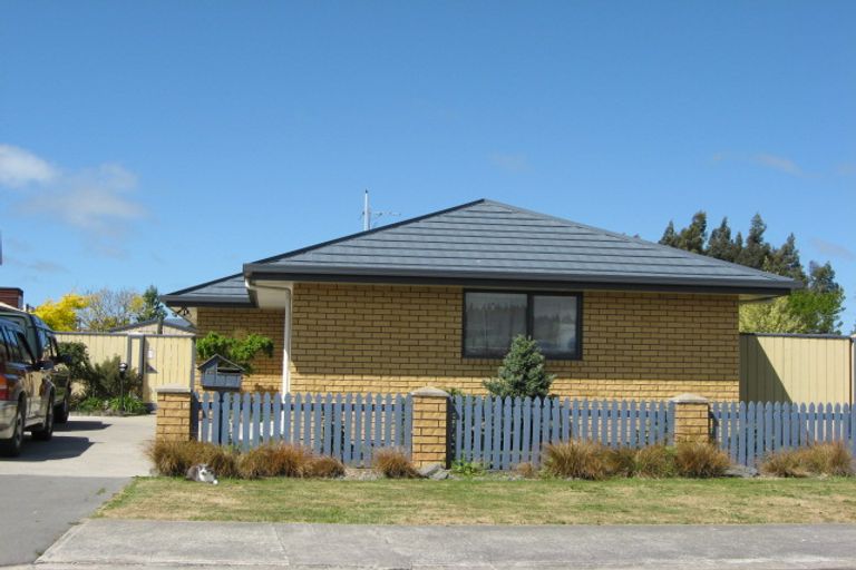 Photo of property in 12 Marshall Street, Rangiora, 7400