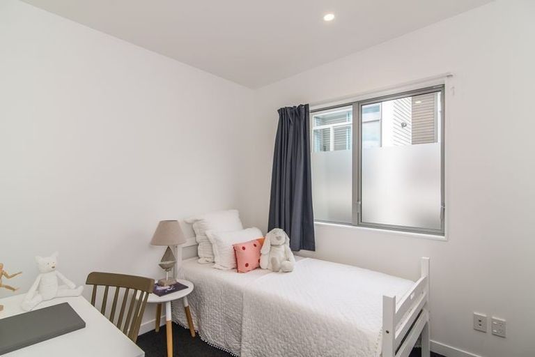 Photo of property in 10/59 The Parade, Island Bay, Wellington, 6023