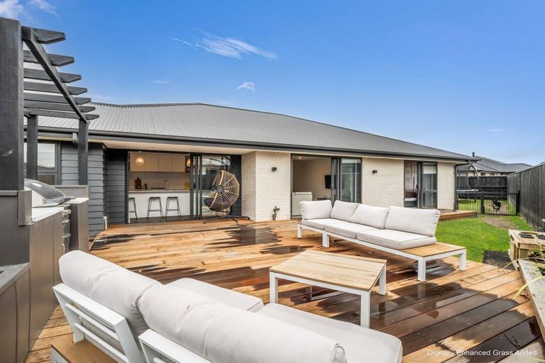 Photo of property in 13 Stackwood Avenue, Woodend, 7610