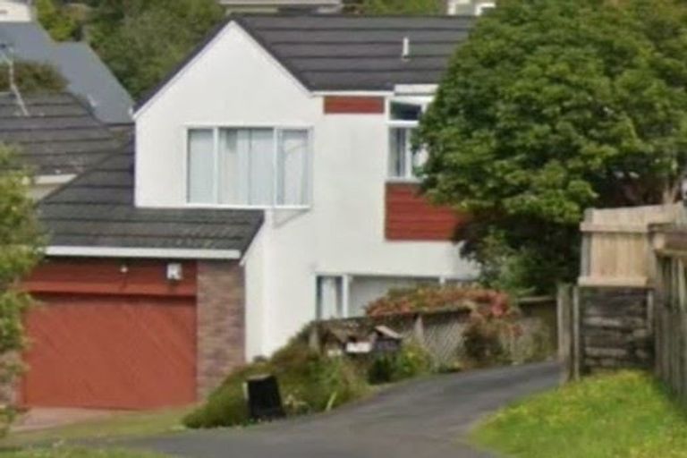 Photo of property in 1/21 Cairnbrae Court, Northcross, Auckland, 0632