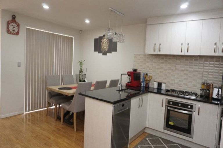 Photo of property in 7 Tete Lane, Takanini, 2112