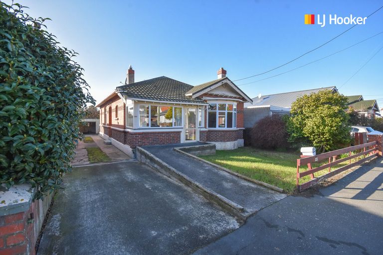 Photo of property in 147 Fitzroy Street, Forbury, Dunedin, 9012