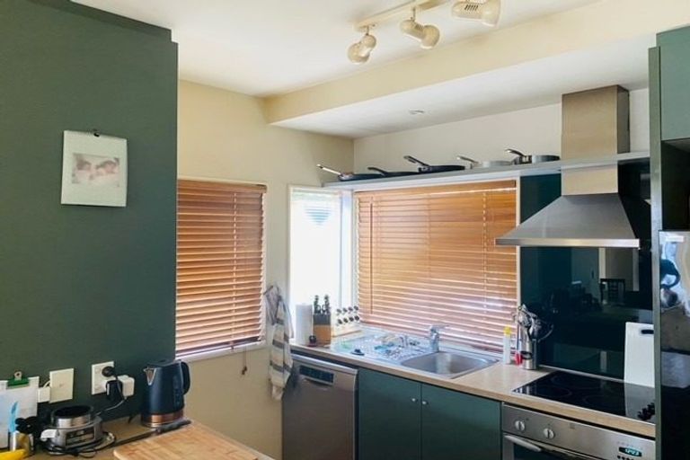 Photo of property in 12 Haven Drive, East Tamaki, Auckland, 2013