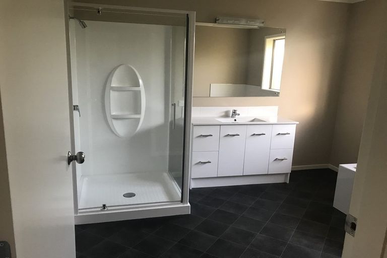 Photo of property in 22 Larne Place, Belfast, Christchurch, 8051