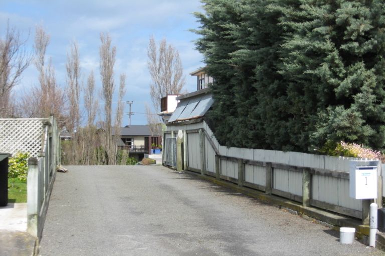 Photo of property in 1 Moray Place, Durie Hill, Whanganui, 4500
