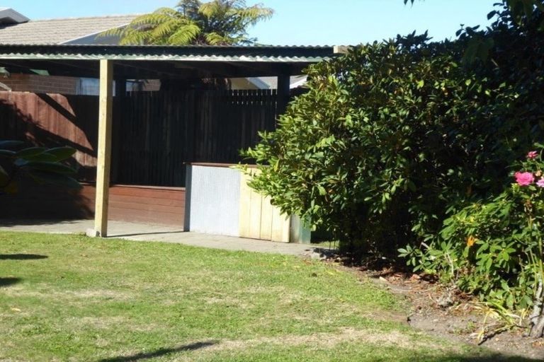 Photo of property in 9 Mulberry Place, Redwood, Christchurch, 8051