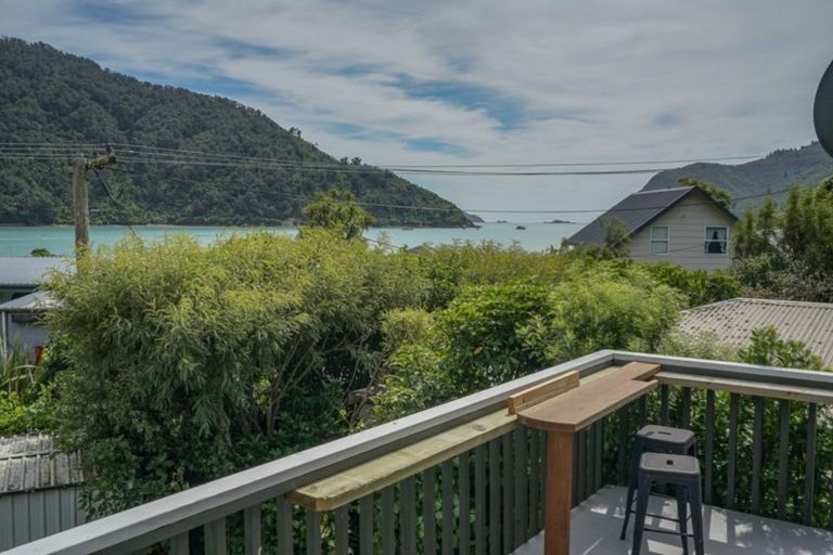 Photo of property in 5 The Parade, Okiwi Bay, French Pass, 7193