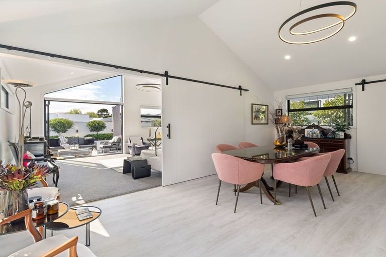 Photo of property in 62 Freedom Drive, Kelvin Grove, Palmerston North, 4414