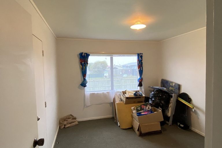 Photo of property in 1/16 Templeton Place, Clendon Park, Auckland, 2103
