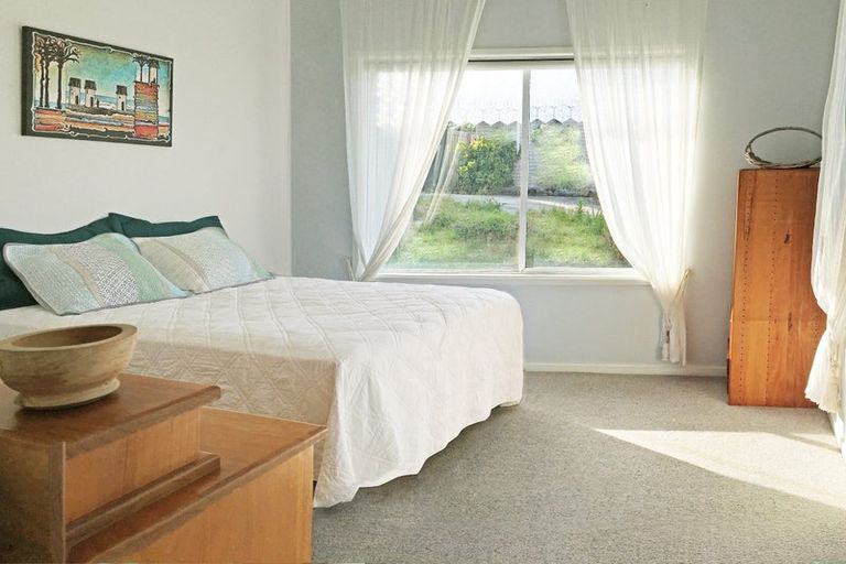 Photo of property in 14 Wainamu Road, Raglan, 3297