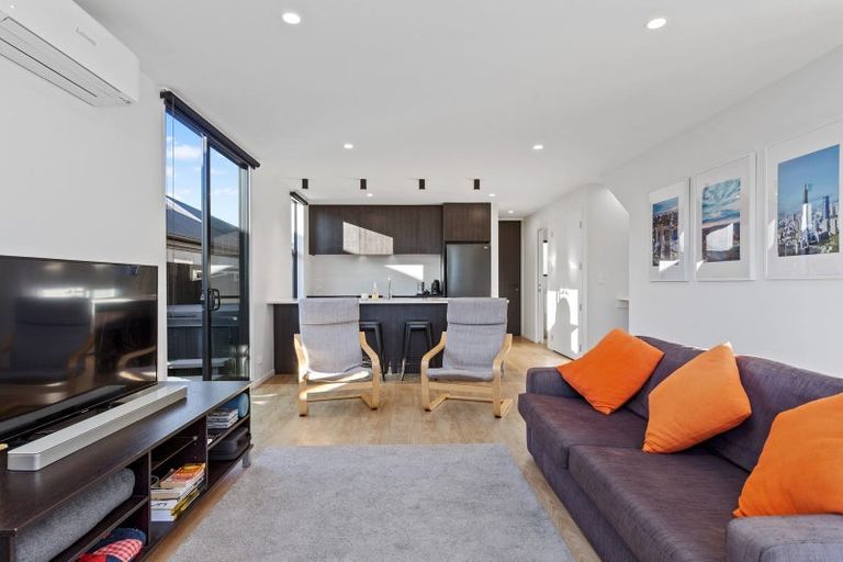 Photo of property in 18b Collins Street, Addington, Christchurch, 8024