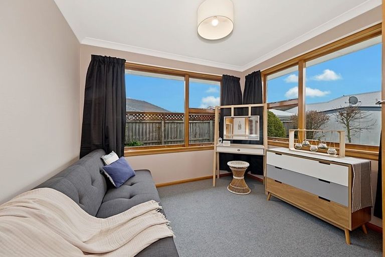 Photo of property in 8a Kinver Place, Spreydon, Christchurch, 8024