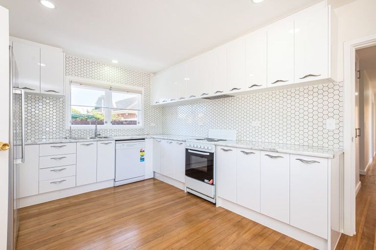 Photo of property in 82 Main North Road, Papanui, Christchurch, 8052