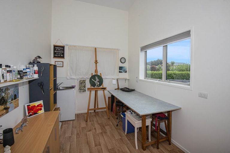 Photo of property in 4 Cornerstone Place, Te Kamo, Kamo, 0185