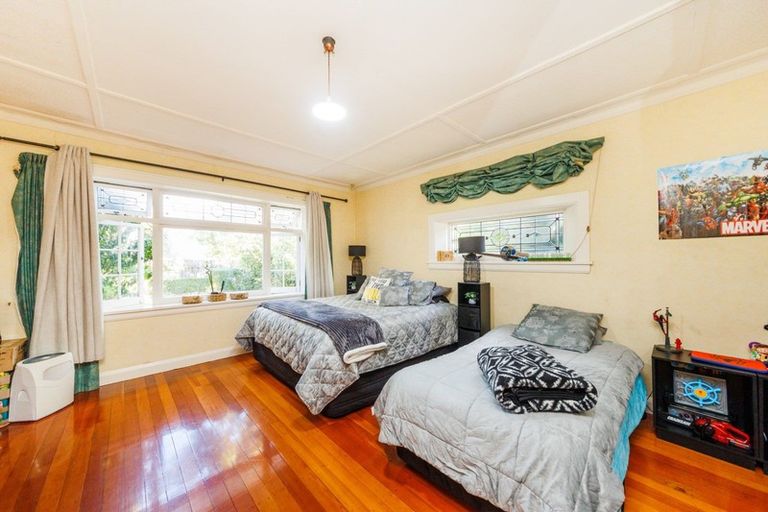 Photo of property in 100 Marne Street, Hokowhitu, Palmerston North, 4410
