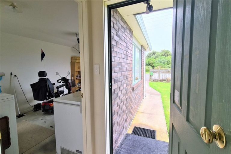 Photo of property in 13a Tasman Street, Opunake, 4616