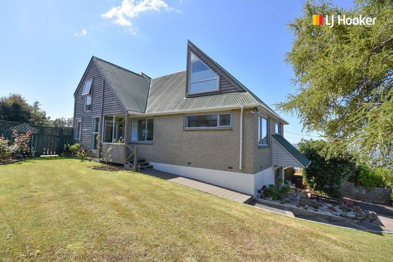 Photo of property in 39 Salmond Street, Halfway Bush, Dunedin, 9010