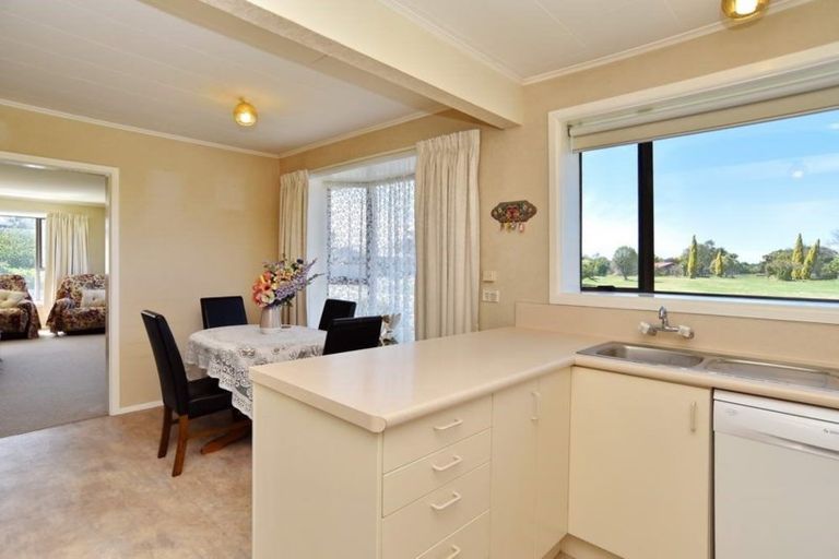 Photo of property in 14 Bracebridge Street, Kaiapoi, 7630
