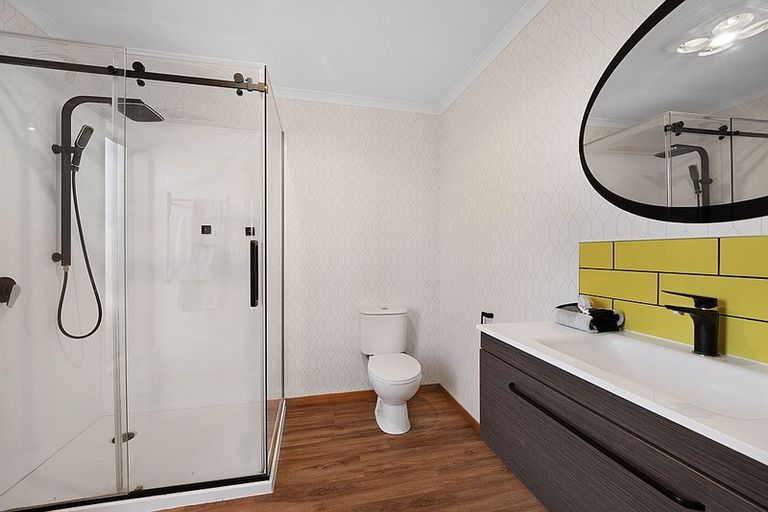 Photo of property in 5 Hereford Street, Riversdale, 9776