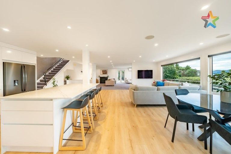 Photo of property in 15 Nikau Road, Point Howard, Lower Hutt, 5013