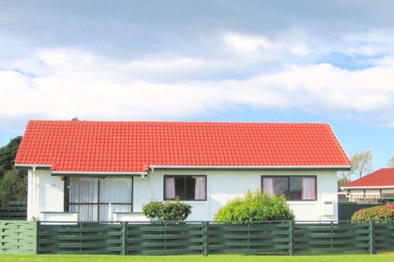 Photo of property in 35 Topaz Drive, Papamoa Beach, Papamoa, 3118