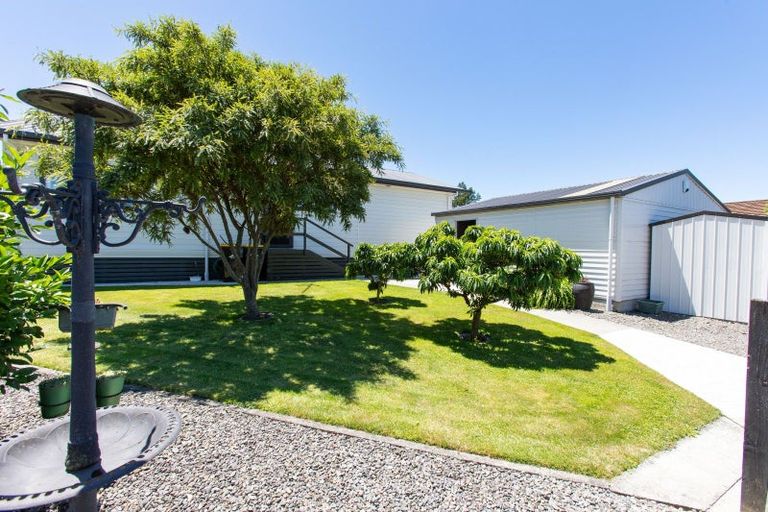 Photo of property in 21 Guy Street, Dannevirke, 4930