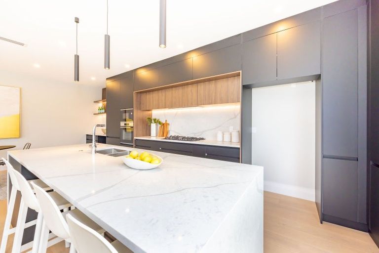 Photo of property in 17 Arawaru Avenue, Wainui, 0992