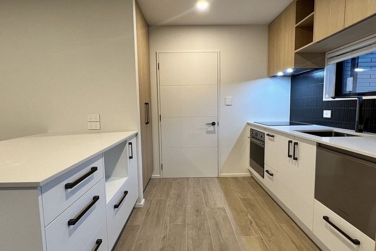 Photo of property in 2/11 Spring Grove Street, Spreydon, Christchurch, 8024