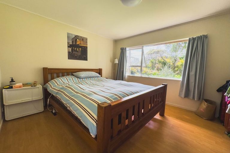 Photo of property in 32 Rosalind Road, Glenfield, Auckland, 0629