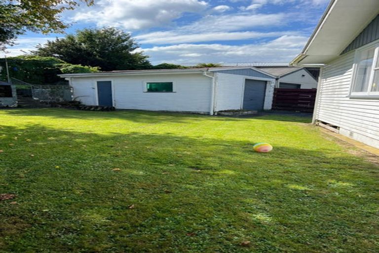 Photo of property in 14 Devon Place, Tokoroa, 3420