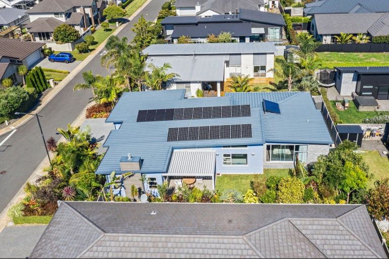 Photo of property in 11 Oceania Sands Way, Papamoa Beach, Papamoa, 3118