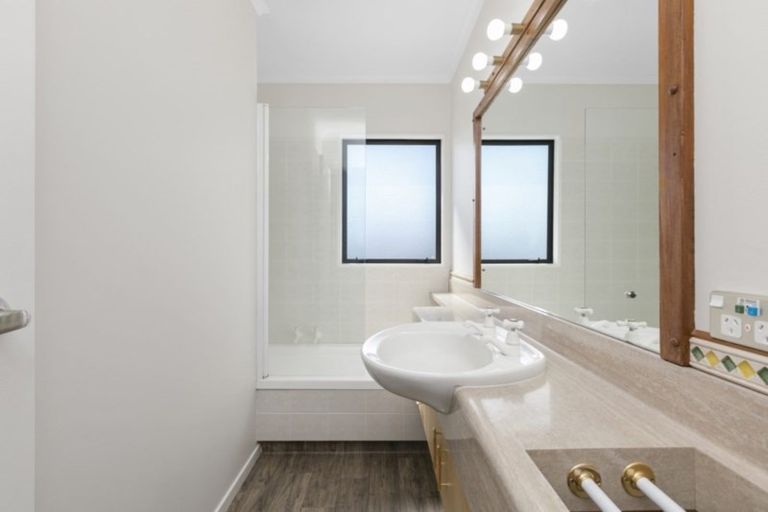 Photo of property in 25a Linley Terrace, Judea, Tauranga, 3110