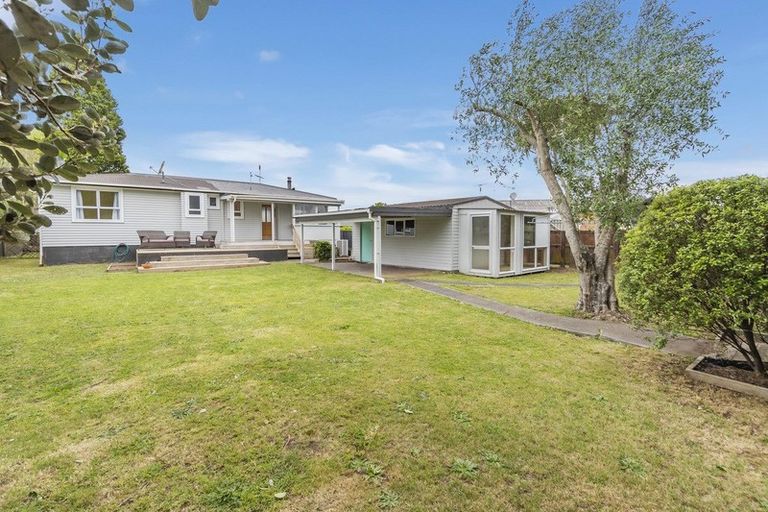 Photo of property in 18 Brightwell Street, Papakura, 2110