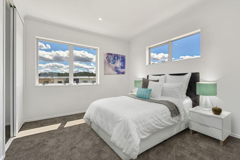 Photo of property in 47 Mettam Drive, Swanson, Auckland, 0614