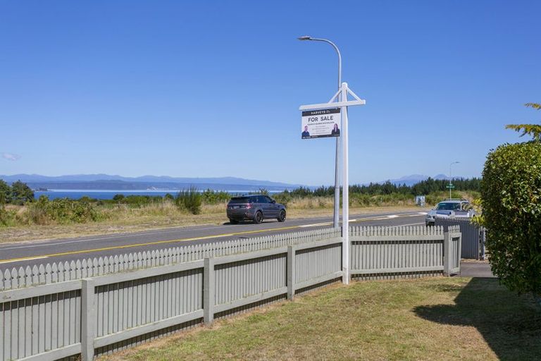 Photo of property in 182 Acacia Bay Road, Nukuhau, Taupo, 3330