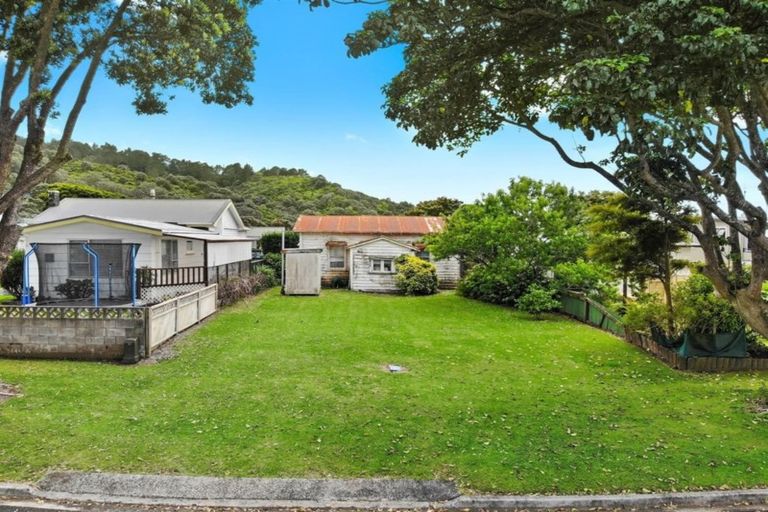 Photo of property in 34 Ocean View Road, Waihi Beach, 3611