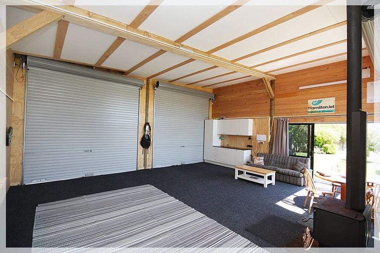 Photo of property in 29 Shortt Street, Foxton Beach, Foxton, 4815