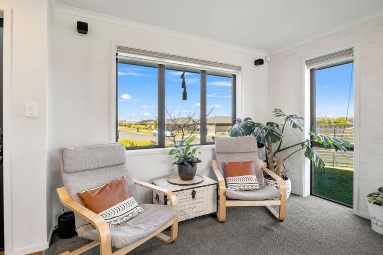 Photo of property in 28 Macdonald Heights, Feilding, 4702