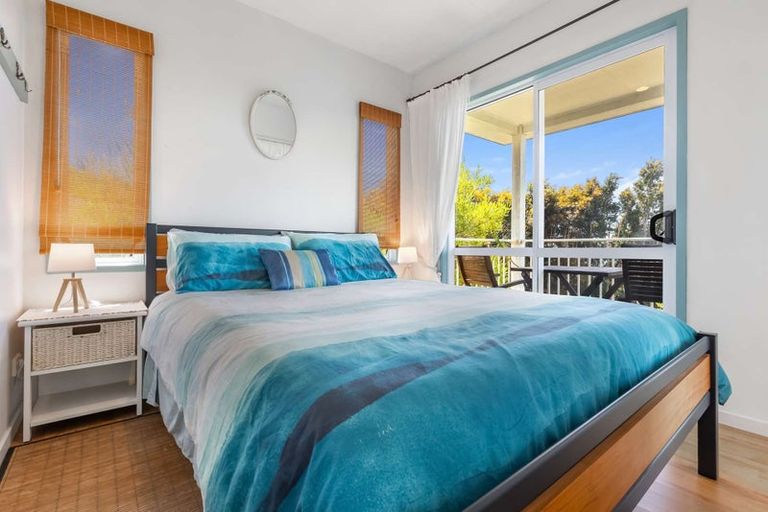 Photo of property in 105 Cable Bay Block Road, Cable Bay, 0420