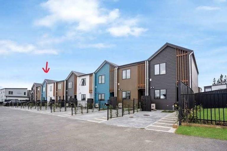 Photo of property in 11 Artistry Lane, Papakura, 2110