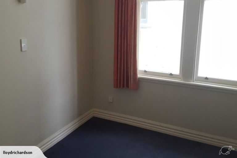 Photo of property in Norton Flats, 1/302 Willis Street, Aro Valley, Wellington, 6011