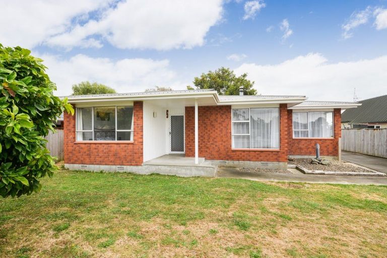 Photo of property in 109 Benmore Avenue, Cloverlea, Palmerston North, 4412