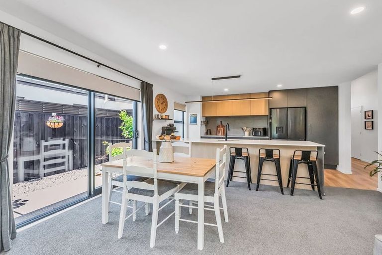 Photo of property in 17 Burrow Street, Rolleston, 7614