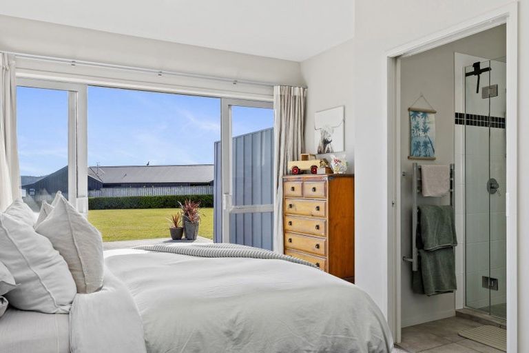 Photo of property in 43 Victory Drive, Wharewaka, Taupo, 3330